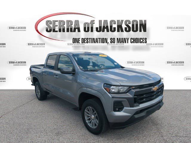 Used 2023 Chevrolet Colorado LT w/ LT Convenience Package RWD image 2