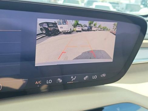 Used 2026 Buick Enclave Preferred w/ Power Package FWD image 33