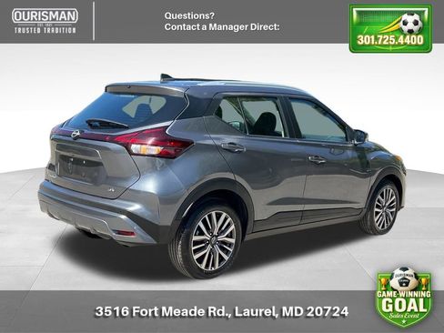 Used 2024 Nissan Kicks SV FWD image 3