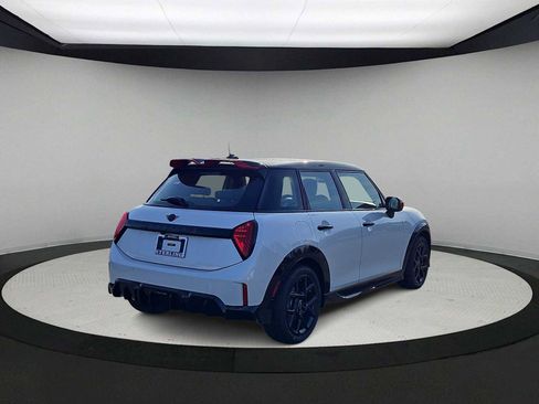 New 2026 MINI Cooper S image 8