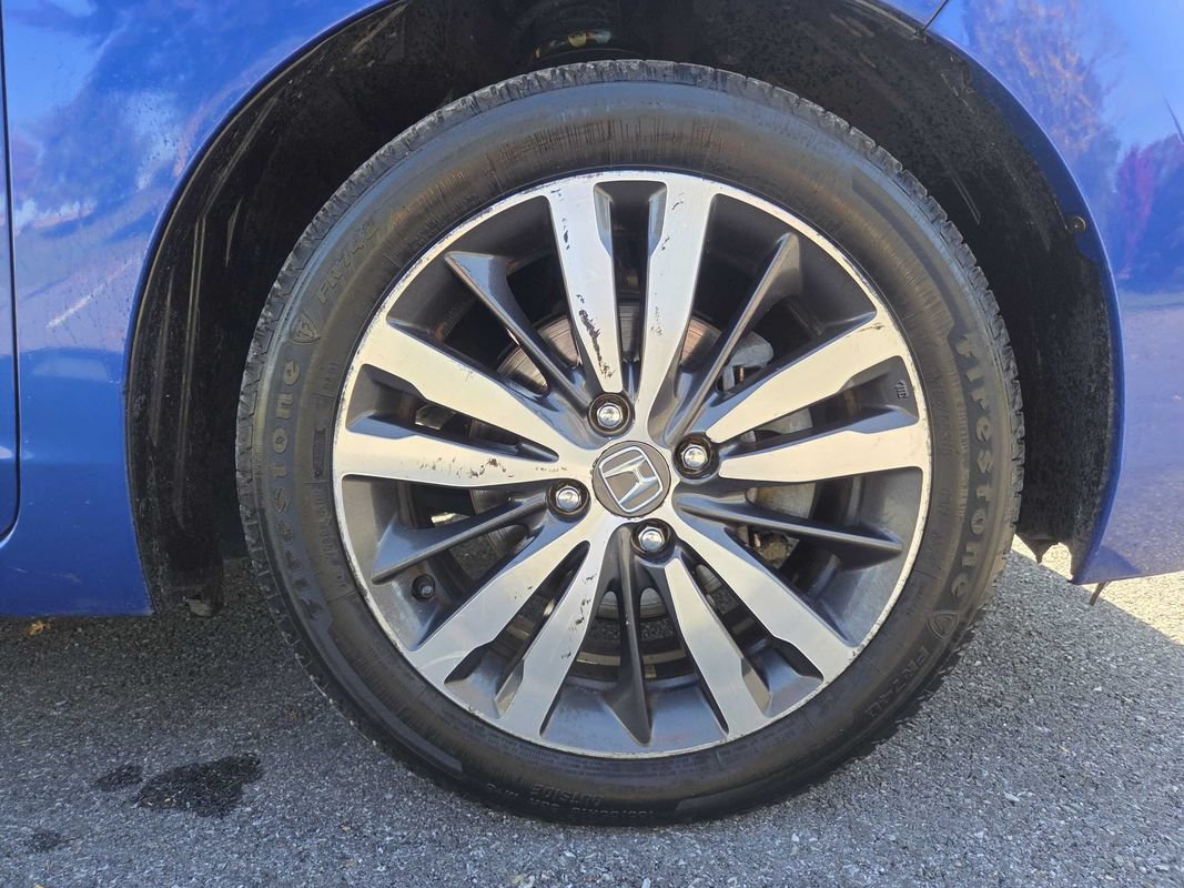 Used 2015 Honda Fit EX image 29