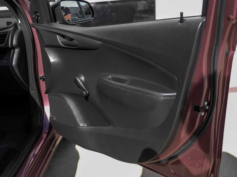 Used 2019 Chevrolet Spark LS image 39