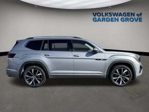 New 2026 Volkswagen Atlas SEL Premium R-Line AWD/4WD image 8