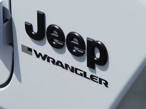 Used 2026 Jeep Wrangler Unlimited Sport AWD/4WD image 11