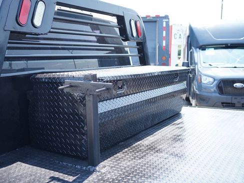 Used 2017 Ford F550 4x4 Crew Cab Super Duty image 13