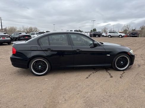 Used 2011 BMW 328i xDrive Sedan image 7