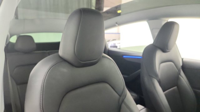 Used 2026 Tesla Model Y 2WD image 32