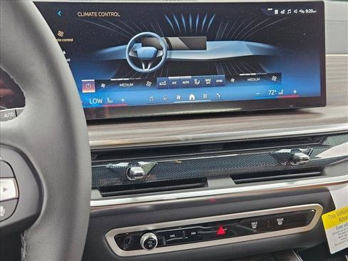 New 2026 BMW X5 xDrive40i AWD/4WD image 14