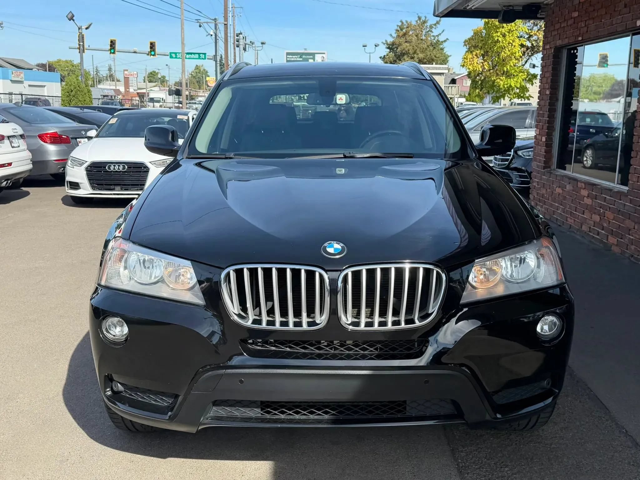 Used 2014 BMW X3 xDrive28i w/ Driver Assistance Package AWD/4WD image 8