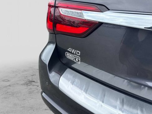 Used 2022 INFINITI QX80 Luxe w/ Cargo Package AWD/4WD image 5