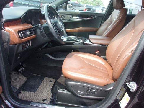 Used 2023 Lincoln Nautilus Reserve w/ Equipment Group 201A FWD image 15