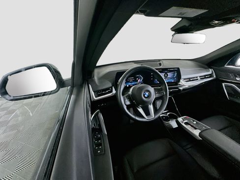 Used 2026 BMW X2 xDrive28i AWD/4WD image 18