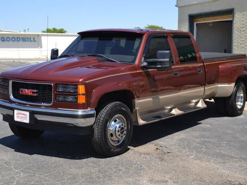 Used 1998 GMC Sierra 3500 4x4 Crew Cab w/ Marketing Option Pkg 3 image 3