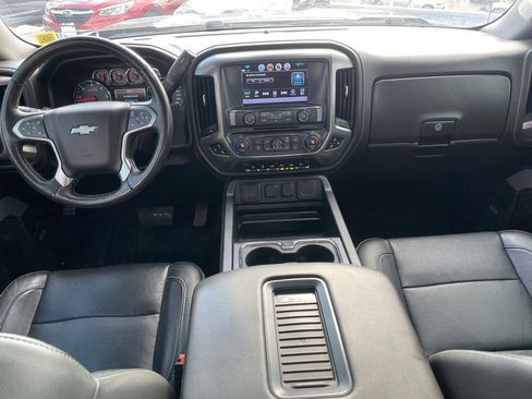 Used 2018 Chevrolet Silverado 1500 LTZ Z71 w/ Centennial Edition image 12