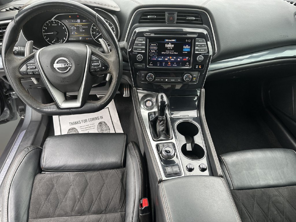 Used 2023 Nissan Maxima SR w/ Sport Mat Group FWD image 19