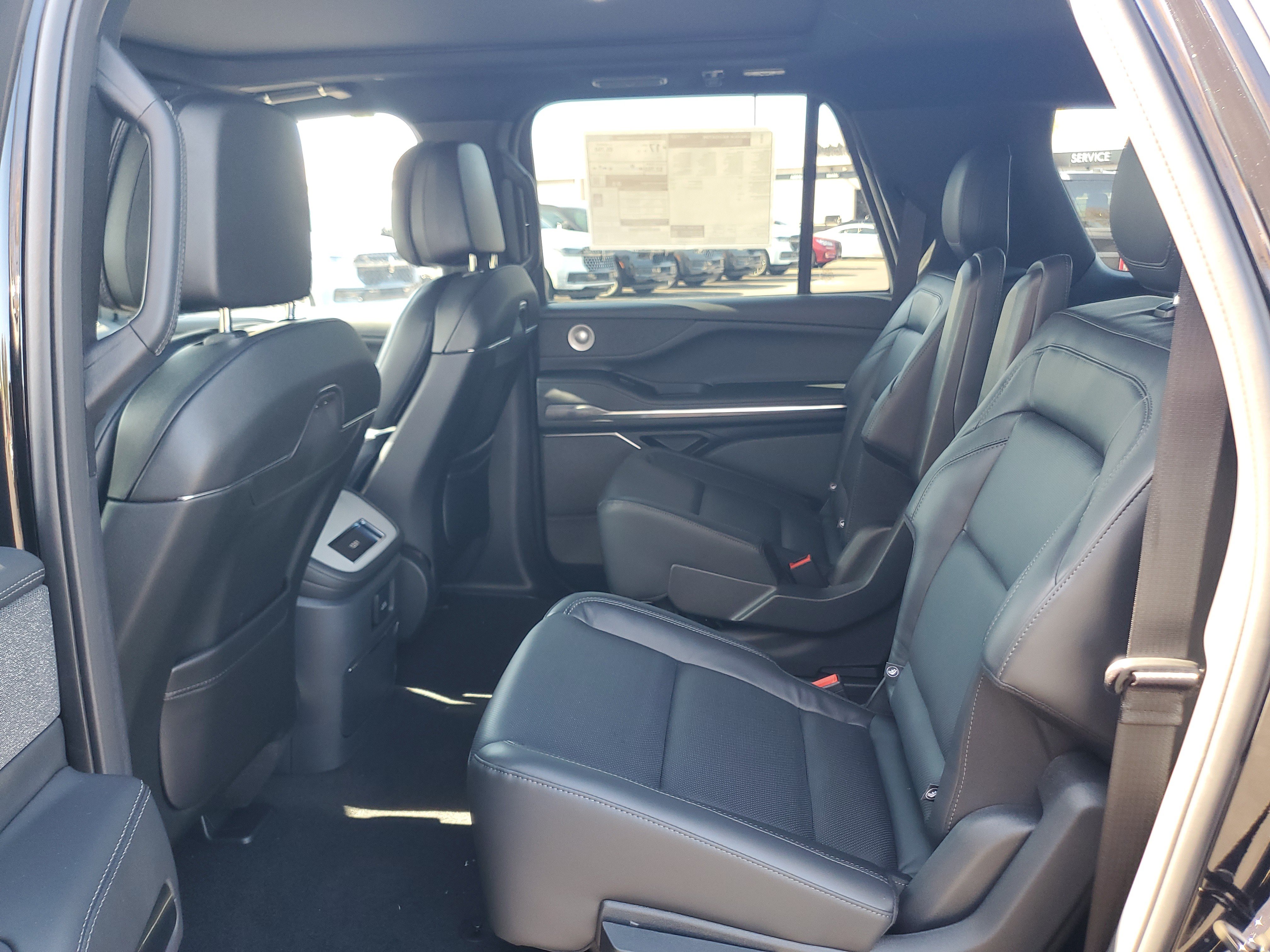 New 2027 Lincoln Navigator L Reserve w/ Jet Appearance Package AWD/4WD image 27