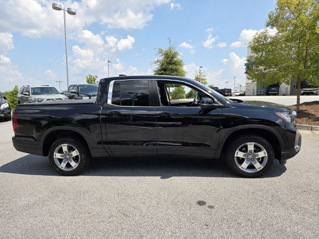 Certified 2025 Honda Ridgeline RTL image 9