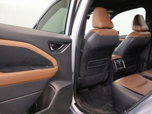 Certified 2025 Subaru Forester Touring image 28