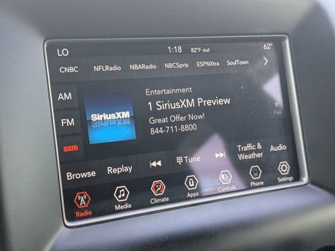 Used 2021 Jeep Grand Cherokee Laredo AWD/4WD image 18
