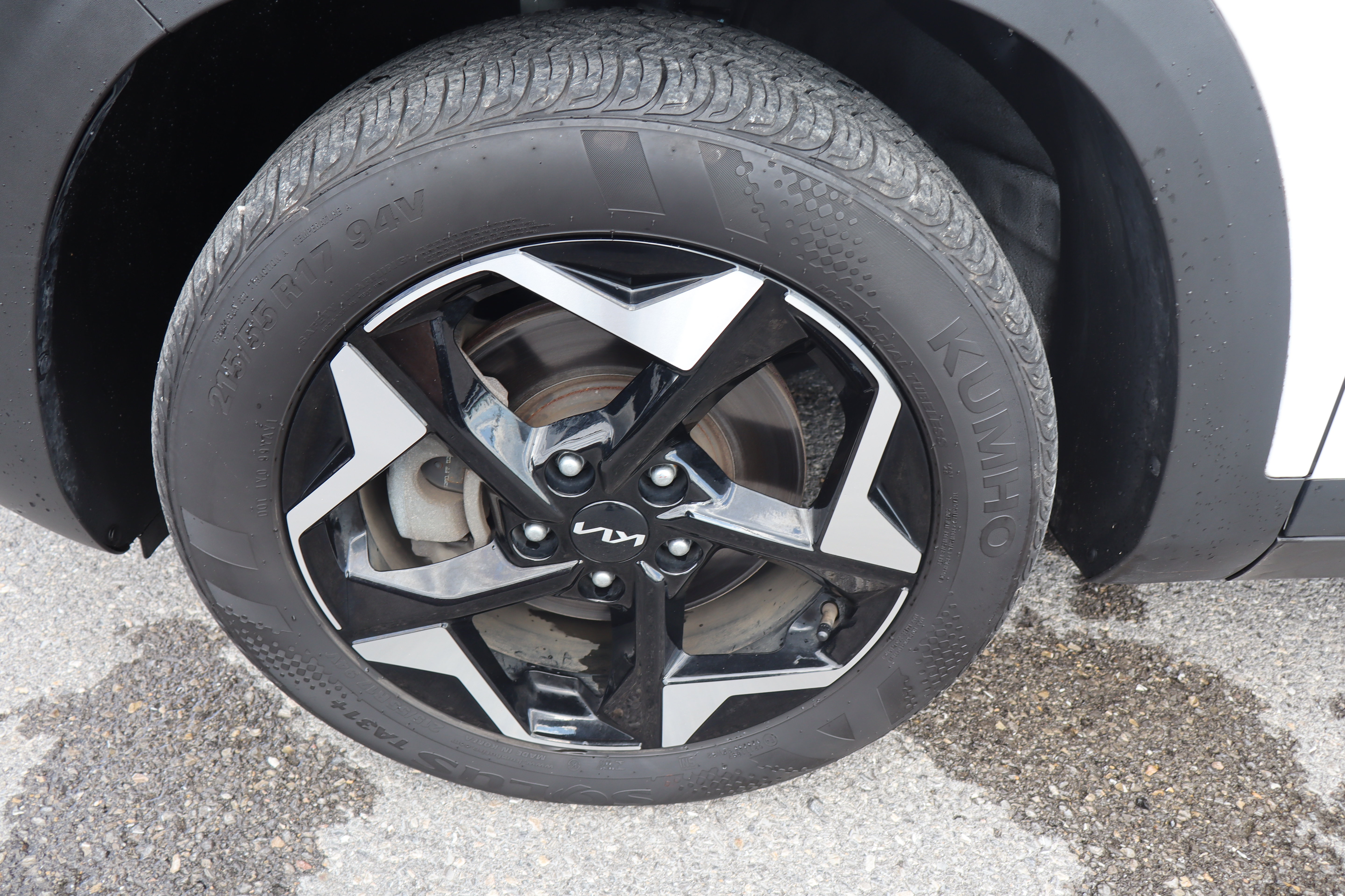 Used 2024 Kia Seltos EX AWD/4WD image 11
