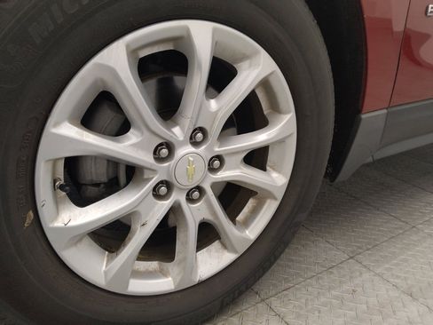 Used 2020 Chevrolet Equinox LT FWD image 31