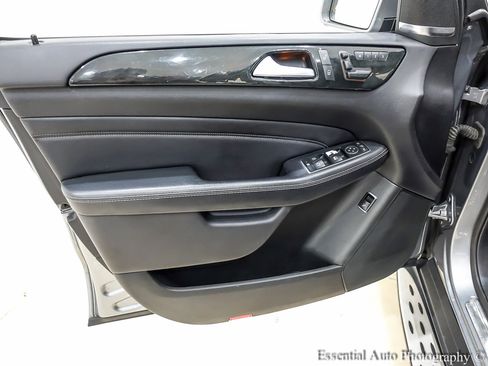 Used 2015 Mercedes-Benz ML 350 4MATIC image 25