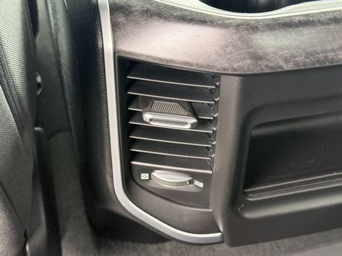 Used 2021 RAM 1500 Big Horn AWD/4WD image 31