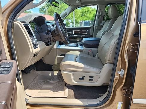 Used 2012 RAM 1500 Laramie AWD/4WD image 32