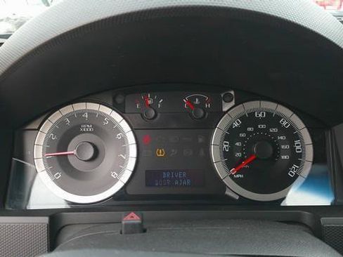 Used 2009 Ford Escape Limited FWD image 6