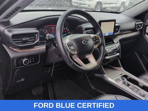 Certified 2023 Ford Explorer Limited w/ Equipment Group 301A AWD/4WD image 11