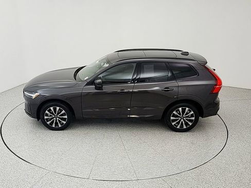 Certified 2025 Volvo XC60 B5 Plus w/ Climate Package AWD/4WD image 16