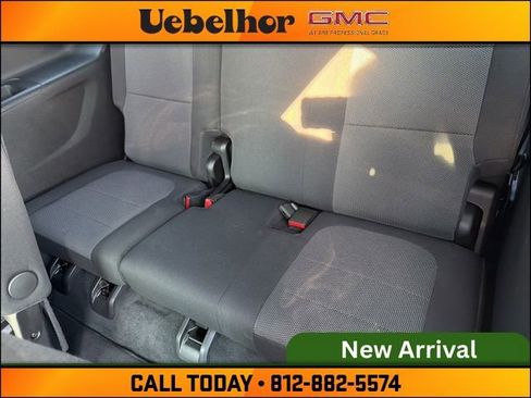 Used 2023 Chevrolet Traverse LT image 23