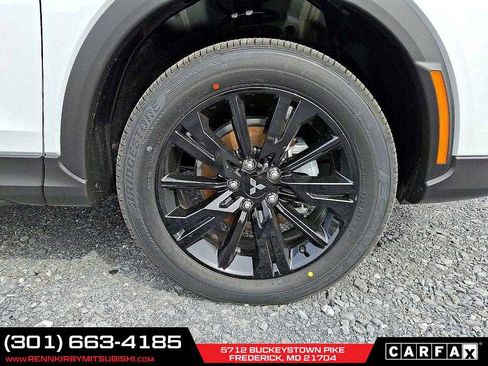 New 2025 Mitsubishi Eclipse Cross LE image 5