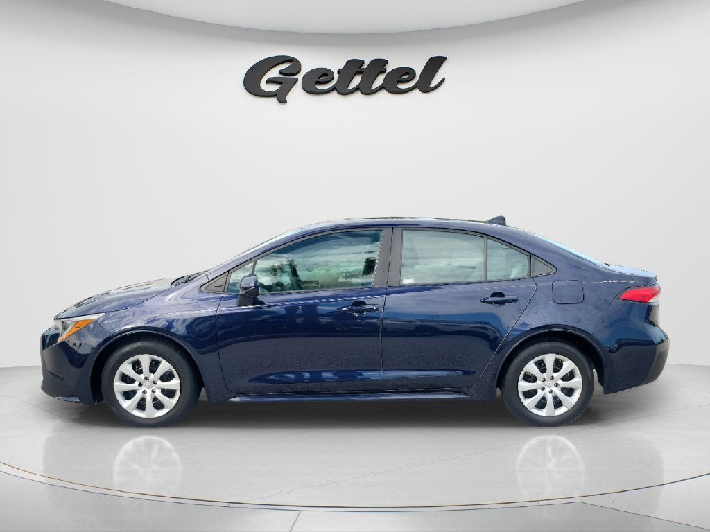 Used 2023 Toyota Corolla LE FWD image 8
