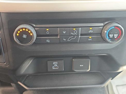Used 2021 Ford F150 XL w/ Equipment Group 101A High RWD image 16