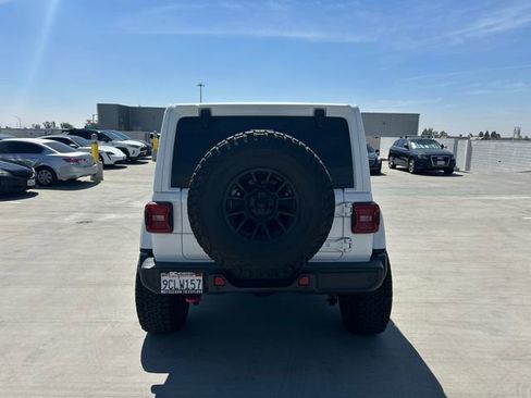 Used 2022 Jeep Wrangler Unlimited Rubicon w/ Safety Group image 5