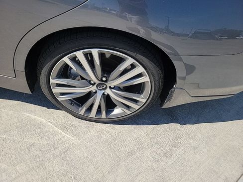 Used 2018 INFINITI Q50 Sport AWD/4WD image 9