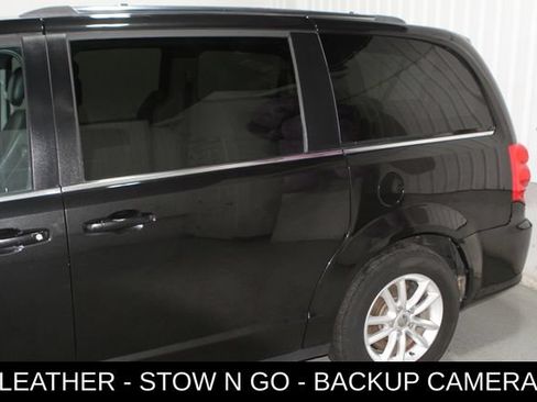 Used 2018 Dodge Grand Caravan SXT FWD image 10