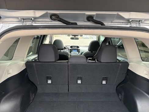 Used 2020 Subaru Forester Premium image 10