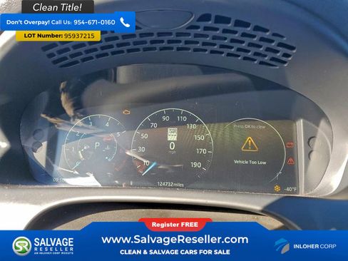 Used 2016 Jaguar XJ R-Sport image 12