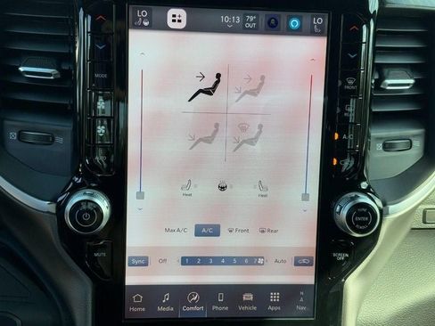 New 2026 RAM 3500 Big Horn AWD/4WD image 16