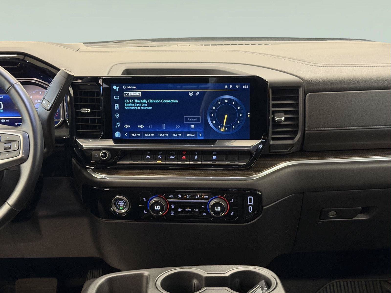 Used 2024 Chevrolet Silverado 1500 LT AWD/4WD image 30