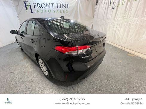 Used 2024 Toyota Corolla LE FWD image 5