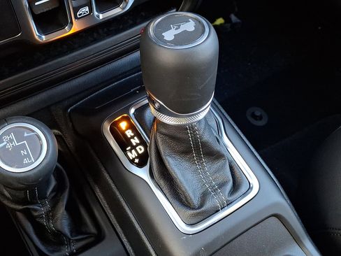 New 2026 Jeep Wrangler Sahara image 10