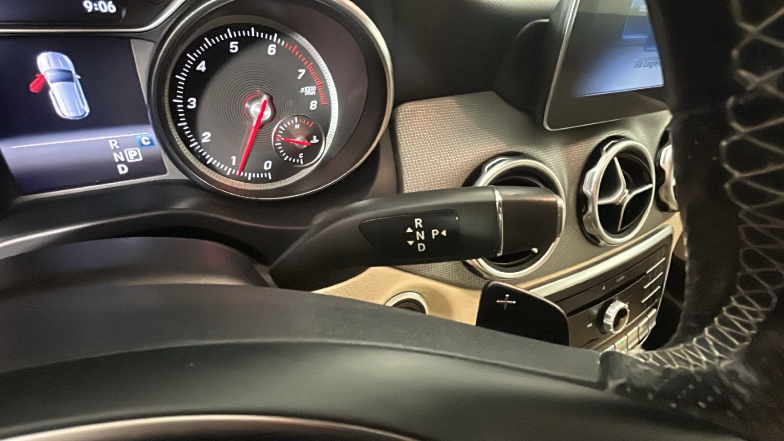 Used 2019 Mercedes-Benz GLA 250 4MATIC image 21