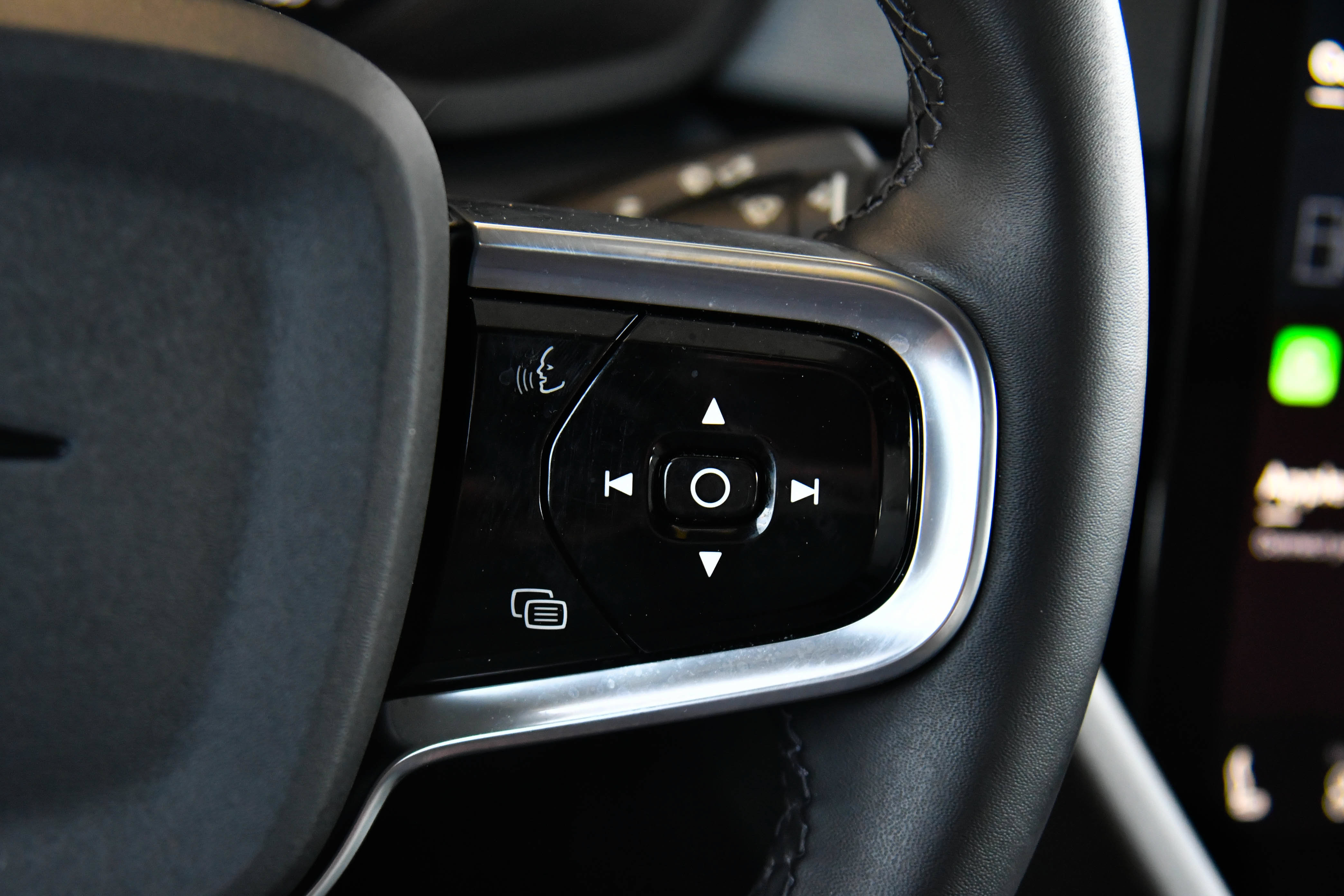 Used 2024 Polestar Polestar 2 RWD image 36