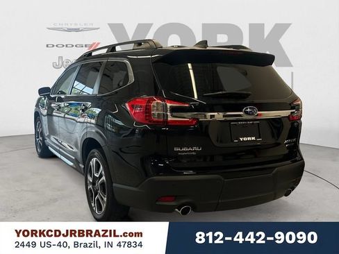Used 2023 Subaru Ascent Limited AWD/4WD image 3
