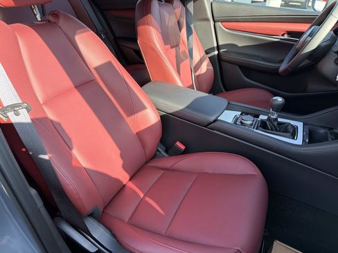 New 2026 MAZDA MAZDA3 2.5 S Hatchback w/ Premium Pkg image 28