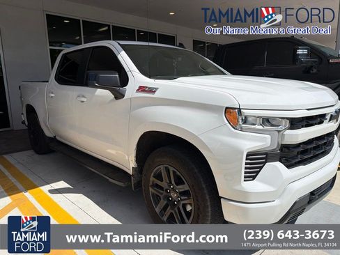 Used 2025 Chevrolet Silverado 1500 RST w/ Convenience Package II AWD/4WD image 1