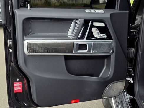 Used 2023 Mercedes-Benz G 550 image 31
